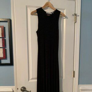 Paris Sport Club, Black long dress